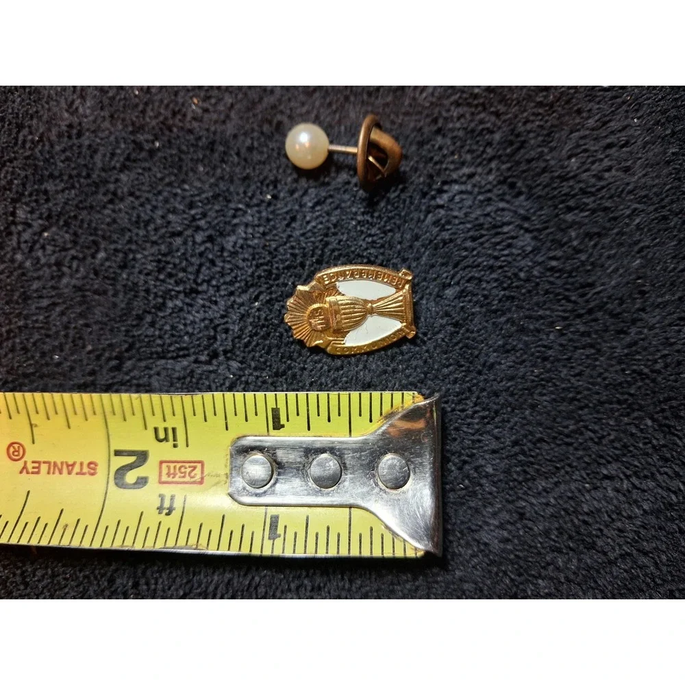 Vintage First Holy Communion Remembrance Pin and Faux Pearl Lapel Pin Set Gold